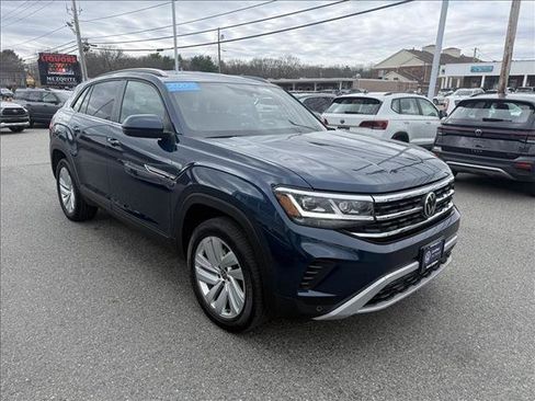 Certified 2020 Volkswagen Atlas Cross Sport SE image 8