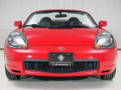Used 2001 Toyota MR2 image 6