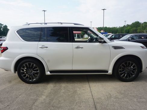 Used 2023 Nissan Armada Platinum w/ Captain's Chairs Package AWD/4WD image 24