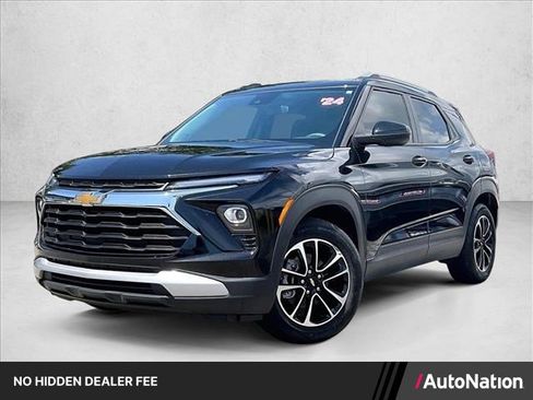 Certified 2024 Chevrolet TrailBlazer LT w/ Driver Confidence Package FWD image 1