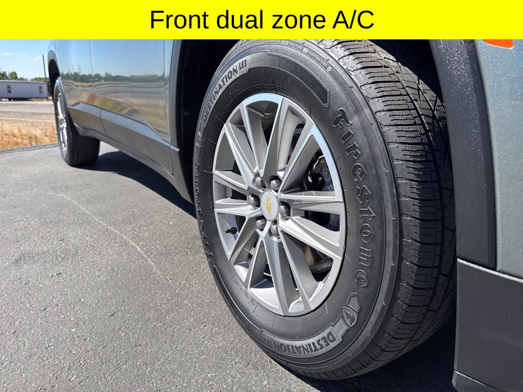 Used 2023 Chevrolet Traverse LT AWD/4WD image 8