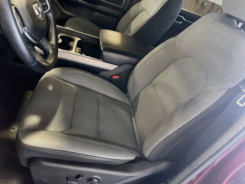 Used 2023 RAM 1500 Big Horn AWD/4WD image 18