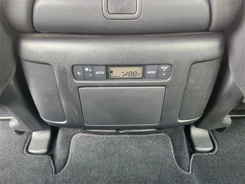 Used 2023 Nissan Armada S image 14