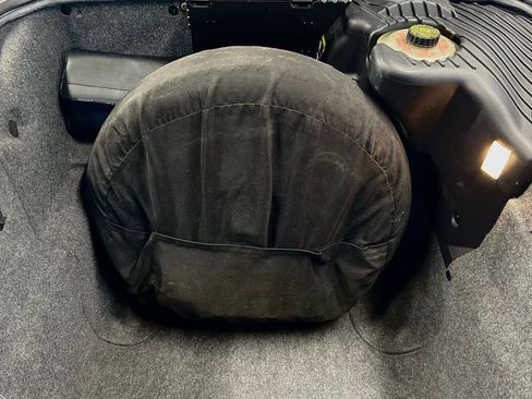 Used 1999 Porsche 911 Carrera 4 image 24