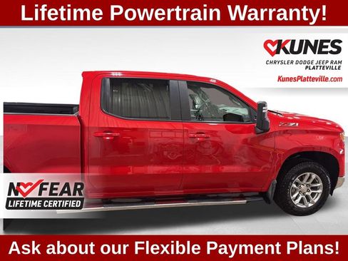 Used 2022 Chevrolet Silverado 1500 LT image 12