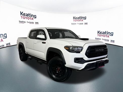 Used 2019 Toyota Tacoma TRD Pro AWD/4WD image 3