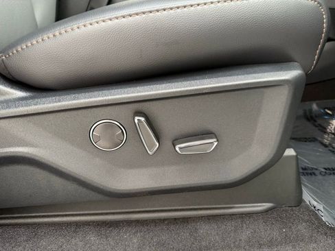 New 2025 Ford F150 Lightning Lariat image 18