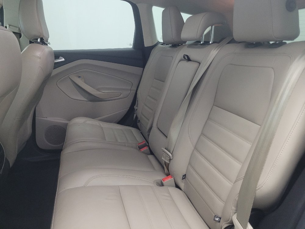 Used 2018 Ford Escape Titanium w/ Ford Safe & Smart Package FWD image 18