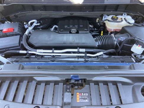 Used 2024 Chevrolet Silverado 1500 Custom w/ Turbomax Blackout Package RWD image 24