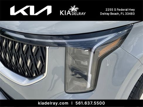 New 2026 Kia Carnival EX image 6