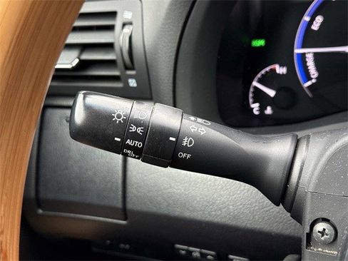 Used 2015 Lexus RX 450h AWD image 27