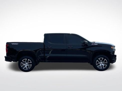Used 2020 Chevrolet Silverado 1500 Custom Trail Boss w/ Custom Convenience Package AWD/4WD image 11