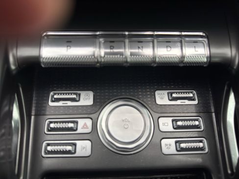 Used 2025 Lincoln Nautilus Premier w/ Jet Appearance Package AWD/4WD image 21