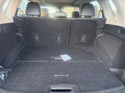 Certified 2023 Nissan Rogue Platinum w/ Platinum Premium Package image 11
