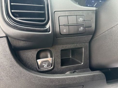 New 2026 RAM ProMaster 2500 w/ Premium Convenience Group FWD image 22
