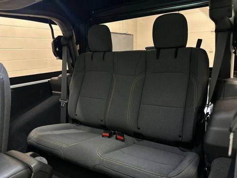 Used 2024 Jeep Wrangler Sport AWD/4WD image 8