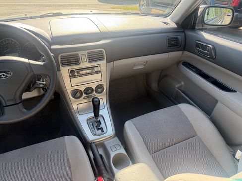 Used 2006 Subaru Forester 2.5X AWD/4WD image 17