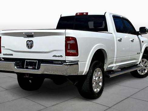 Used 2019 RAM 2500 Laramie AWD/4WD image 13