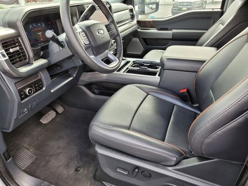 Used 2025 Ford F350 Lariat w/ Lariat Ultimate Package AWD/4WD image 12