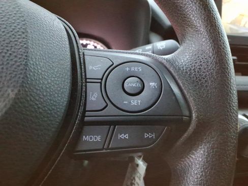 Certified 2021 Toyota RAV4 LE image 17