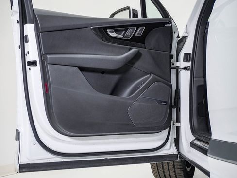 Used 2019 Audi Q7 3.0T Prestige w/ Prestige Package image 27