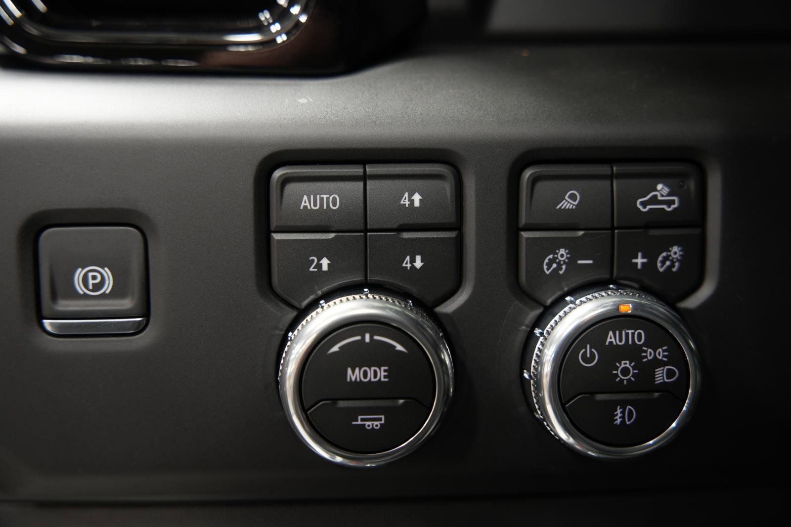 New 2026 GMC Sierra 1500 AT4 w/ AT4 Premium Package AWD/4WD image 30