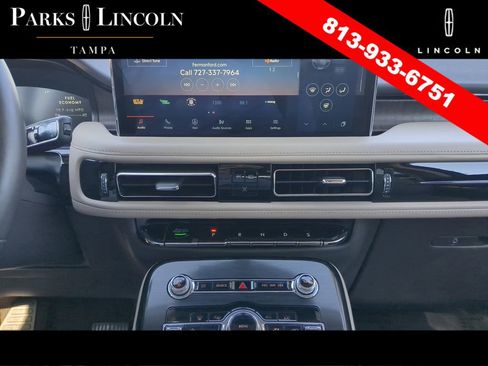 Certified 2021 Lincoln Nautilus Reserve image 20