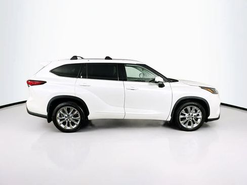 Used 2022 Toyota Highlander Limited AWD/4WD image 26