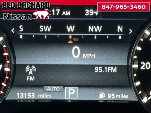 Used 2024 Nissan Armada SL image 21