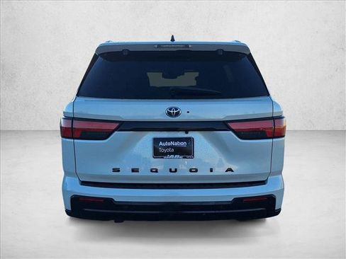 Certified 2023 Toyota Sequoia Platinum image 7