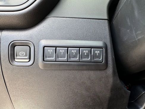 New 2025 GMC Sierra 3500 Pro w/ Convenience Package RWD image 25