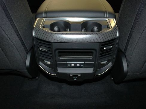New 2026 RAM 1500 4x4 Crew Cab image 38