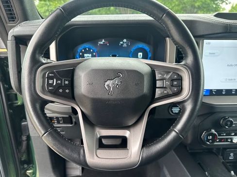 Used 2025 Ford Bronco Outer Banks AWD/4WD image 20