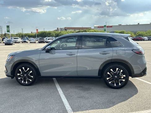 Used 2026 Honda HR-V EX-L image 3