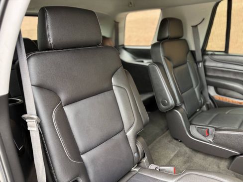 Used 2018 Chevrolet Tahoe Premier AWD/4WD image 23