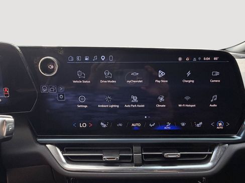 Used 2024 Chevrolet Equinox EV LT w/ Active Safety Package 3 FWD image 5