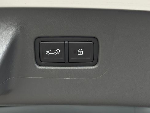 Used 2025 Hyundai Santa Fe SEL AWD/4WD image 28