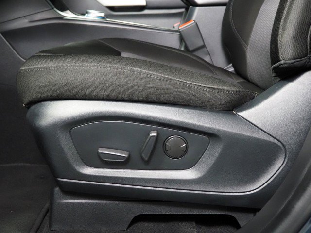 Used 2022 Ford Explorer XLT RWD image 59