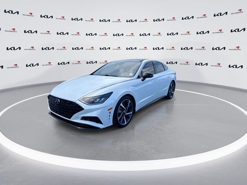 Used 2022 Hyundai Sonata SEL Plus FWD image 4