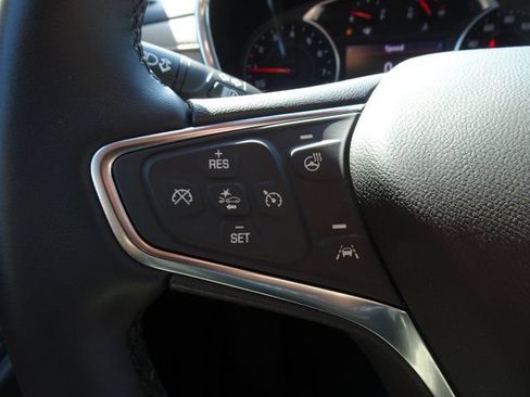 Used 2024 Chevrolet Equinox Premier FWD image 22