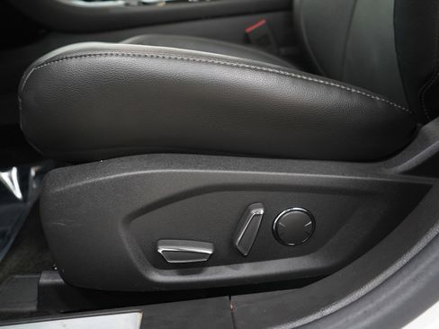 Used 2016 Ford Fusion Titanium image 22