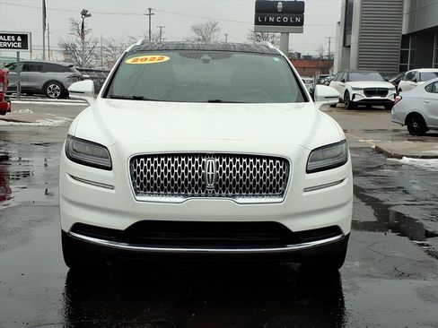 Certified 2022 Lincoln Nautilus Reserve image 2