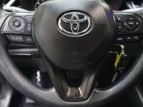 Used 2024 Toyota Corolla LE image 18