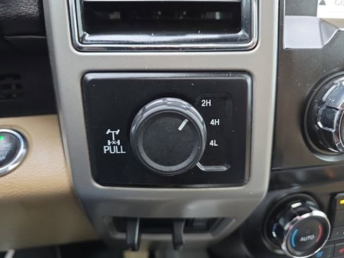 Used 2019 Ford F250 Lariat w/ Lariat Ultimate Package image 30