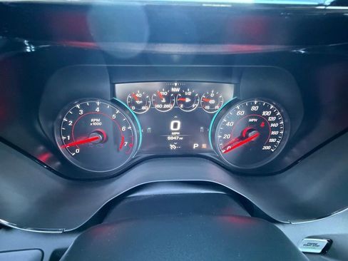 Used 2018 Chevrolet Camaro ZL1 image 22