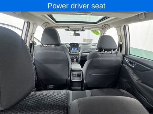 Used 2024 Subaru Forester Premium image 18