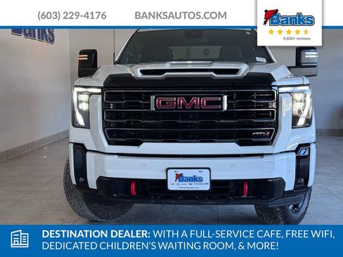 Certified 2025 GMC Sierra 2500 AT4 image 3