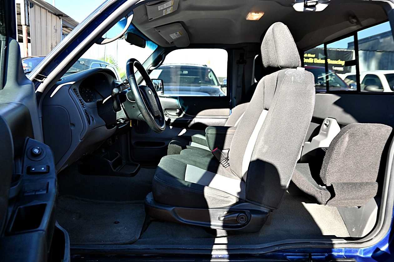 Used 2010 Ford Ranger XLT RWD image 11