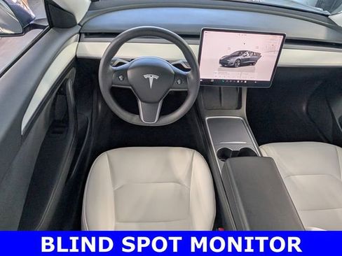 Used 2023 Tesla Model 3 Standard Range image 7