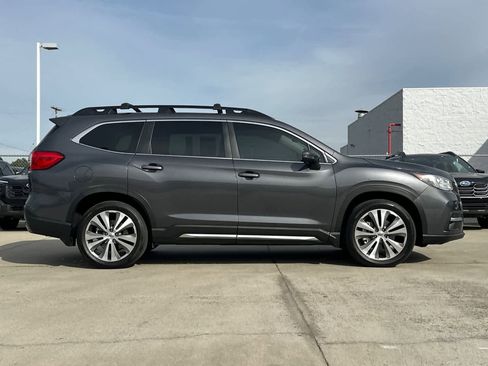 Used 2021 Subaru Ascent Limited w/ Technology Package image 2